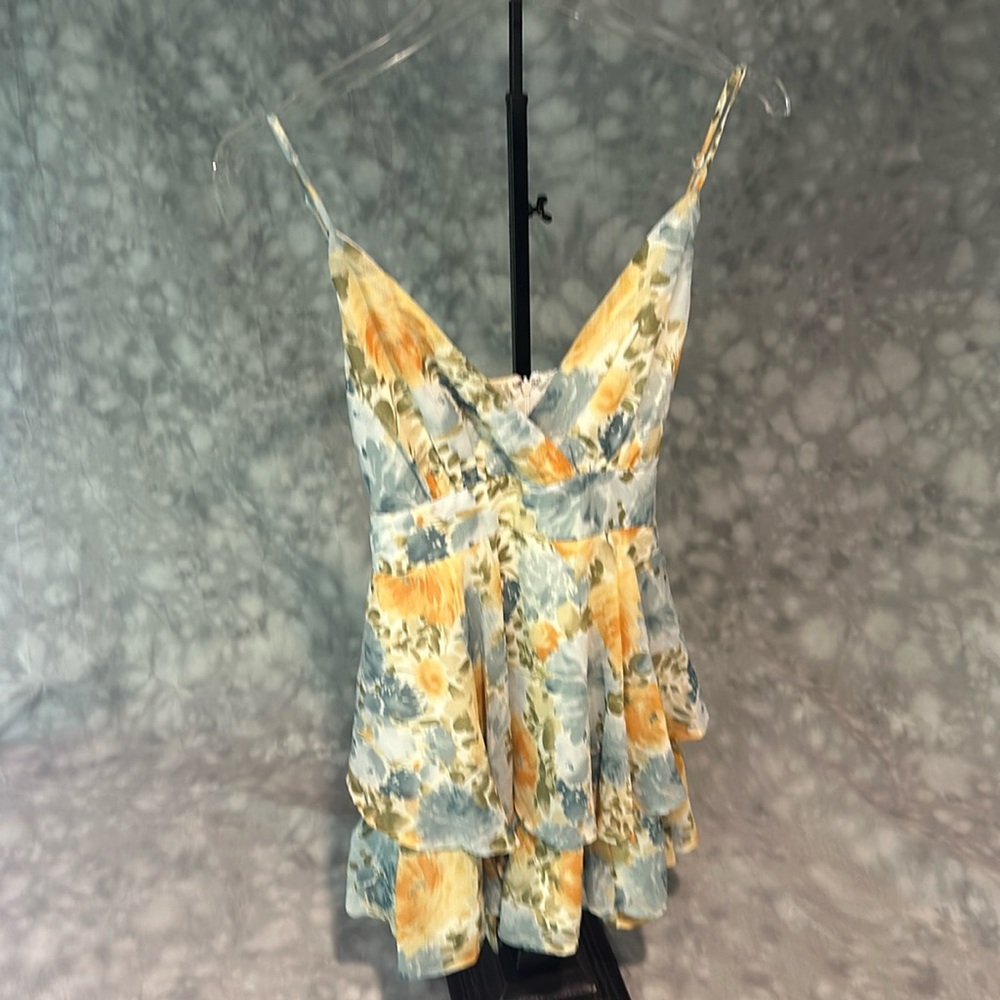 South Moon Under Floral Romper size M